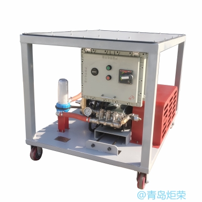防爆高壓清洗機在石油化工行業(yè)的應(yīng)用